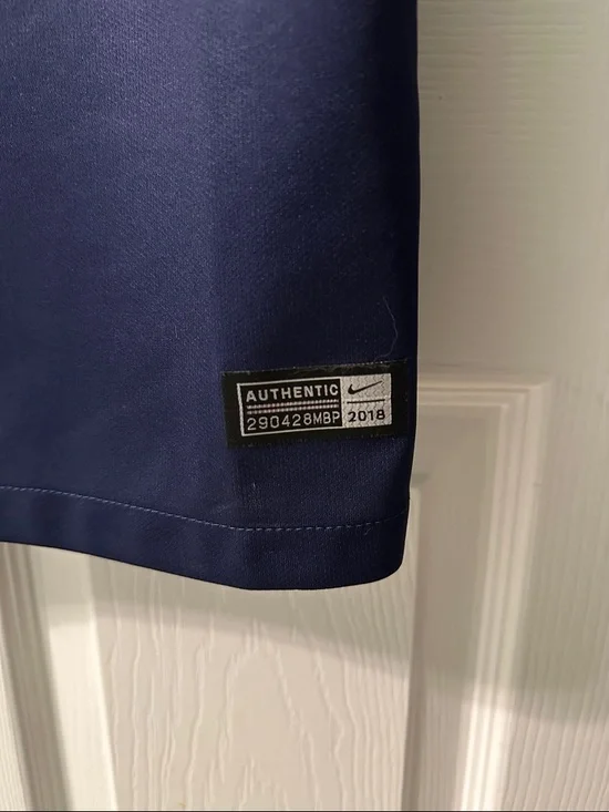 Nike Navy and Red Paris Saint-Germain Home Jersey - Picture 4 of 5